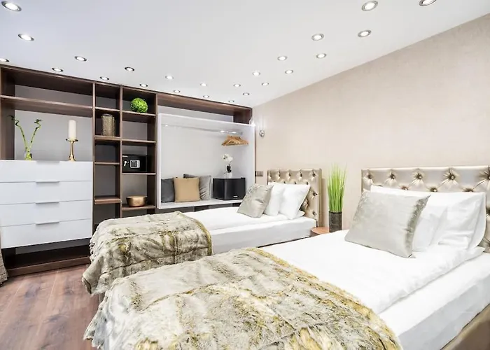 Apartmán Luxurious 3-bedroom In The Center Budapešť