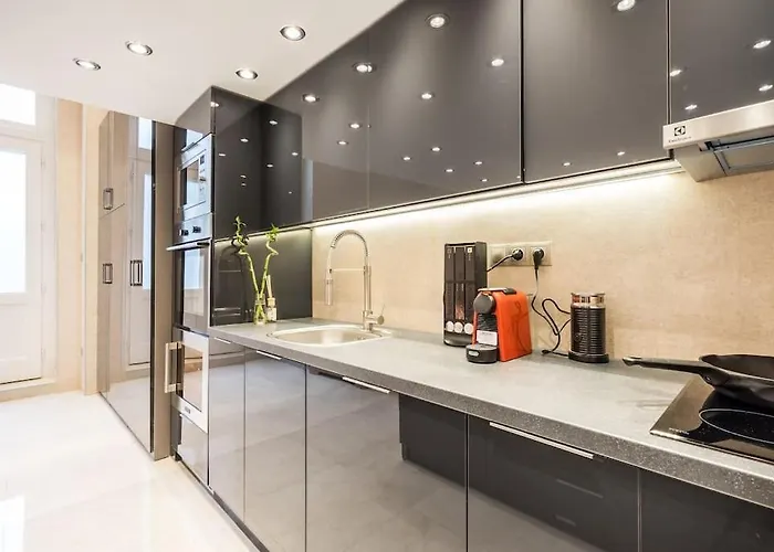 Apartmán Luxurious 3-bedroom In The Center Budapešť