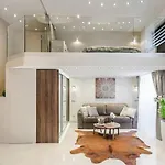 Luxurious 3-bedroom In The Center Budapešť