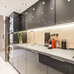 Apartmán Luxurious 3-bedroom In The Center Budapešť